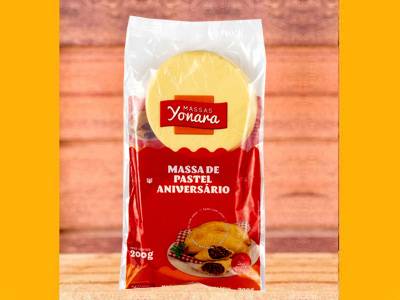 Massa de pastel aniversário